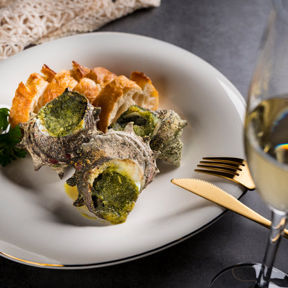 サザエのブルゴーニュ風