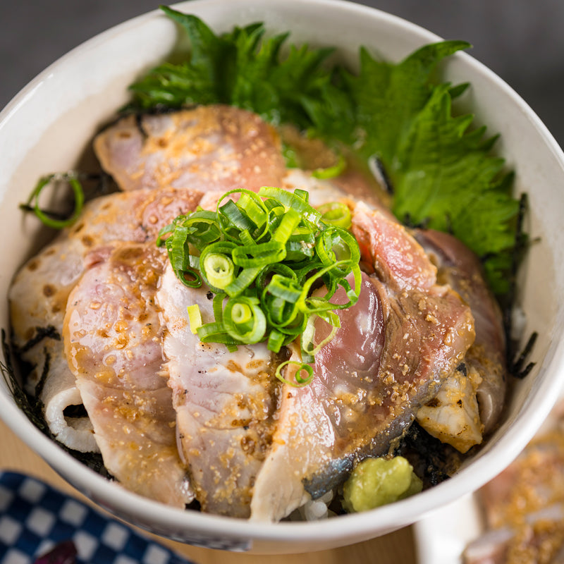 伊根産　ブリの丼セット