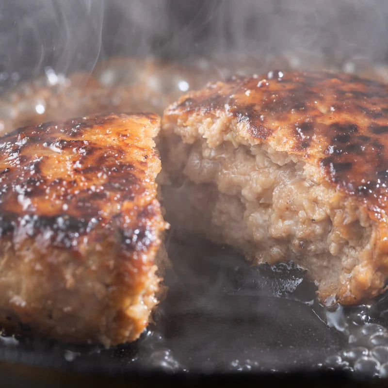 老舗焼肉店が作った「無添加・飛騨牛100％ハンバーグ」（5個入）/飛騨牛ダイニングかはん